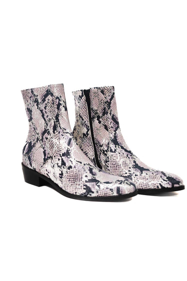 TWISTED DREAMS HAT + BOOTS